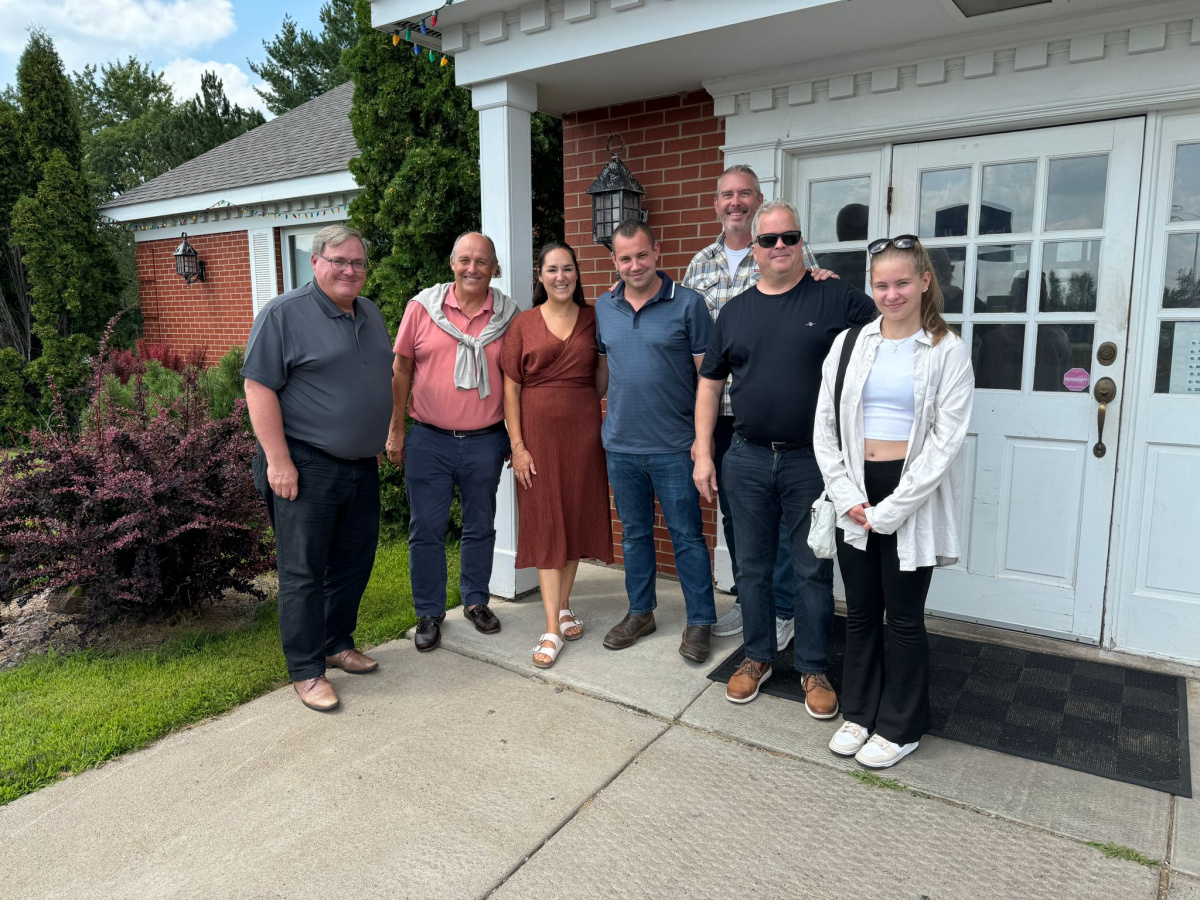 Image: SAGA FURS visit Van Ansem Farms